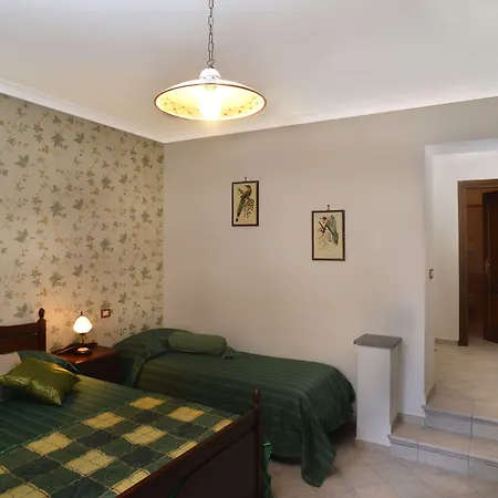 Il Casale 2*