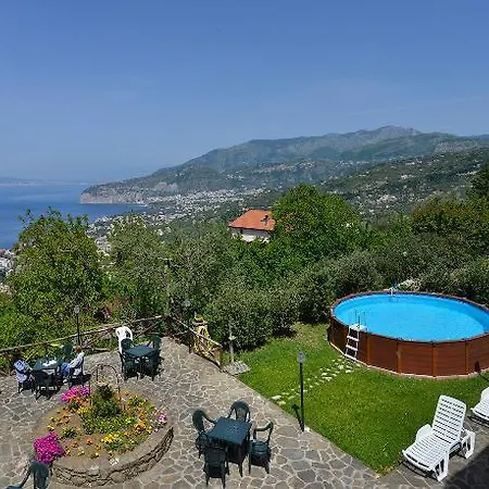 Il Casale 2* Сорренто