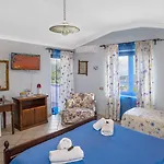 Il Casale 2*