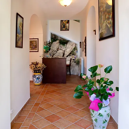 Гостевой дом Il Casale 2*