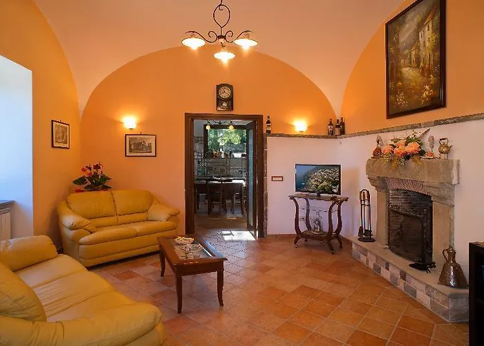 Il Casale Πανσιόν 2*